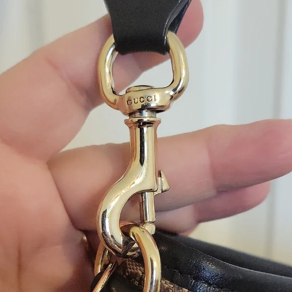 Gucci Beige GG Canvas Crossbody with Red and Green Web Stripe - Picture 7 of 16